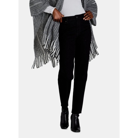 Time and Tru Womens Jeans‎ Size 18 Black High Rise Raw Hem Cigarette 32 Inseam - Picture 7 of 7